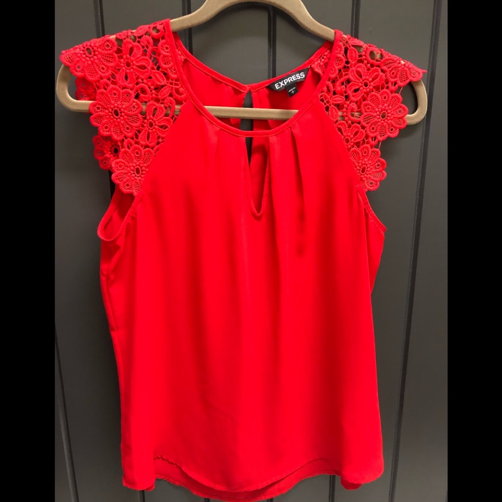 Express women’s red top in Sz S